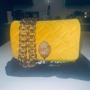 Large Kensington Kurt Shoulder Bag